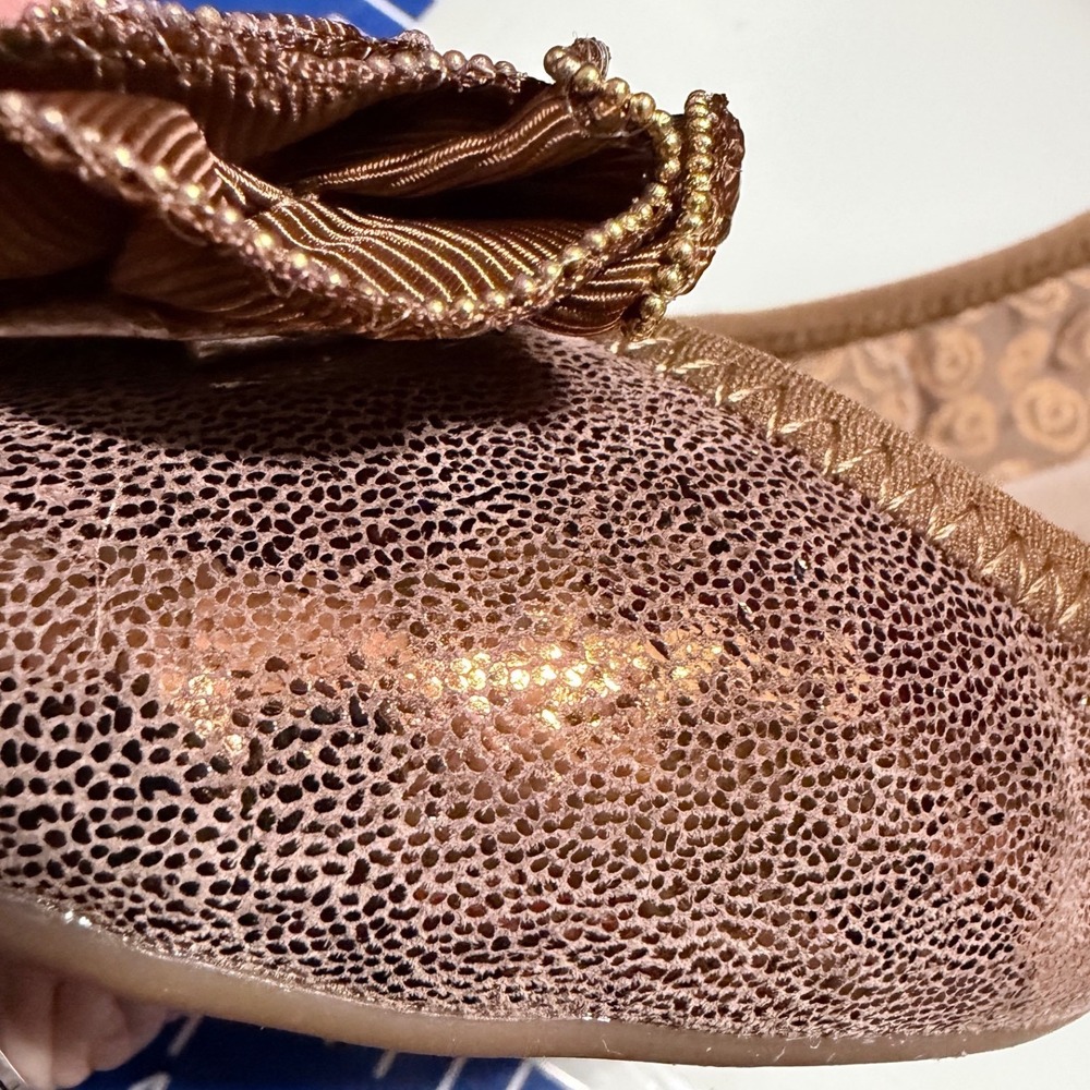 Lindsay Phillips Liz Ballet Flats Metallic Bronze Leather Rose Embellishment 6.5 - Picture 12 of 16